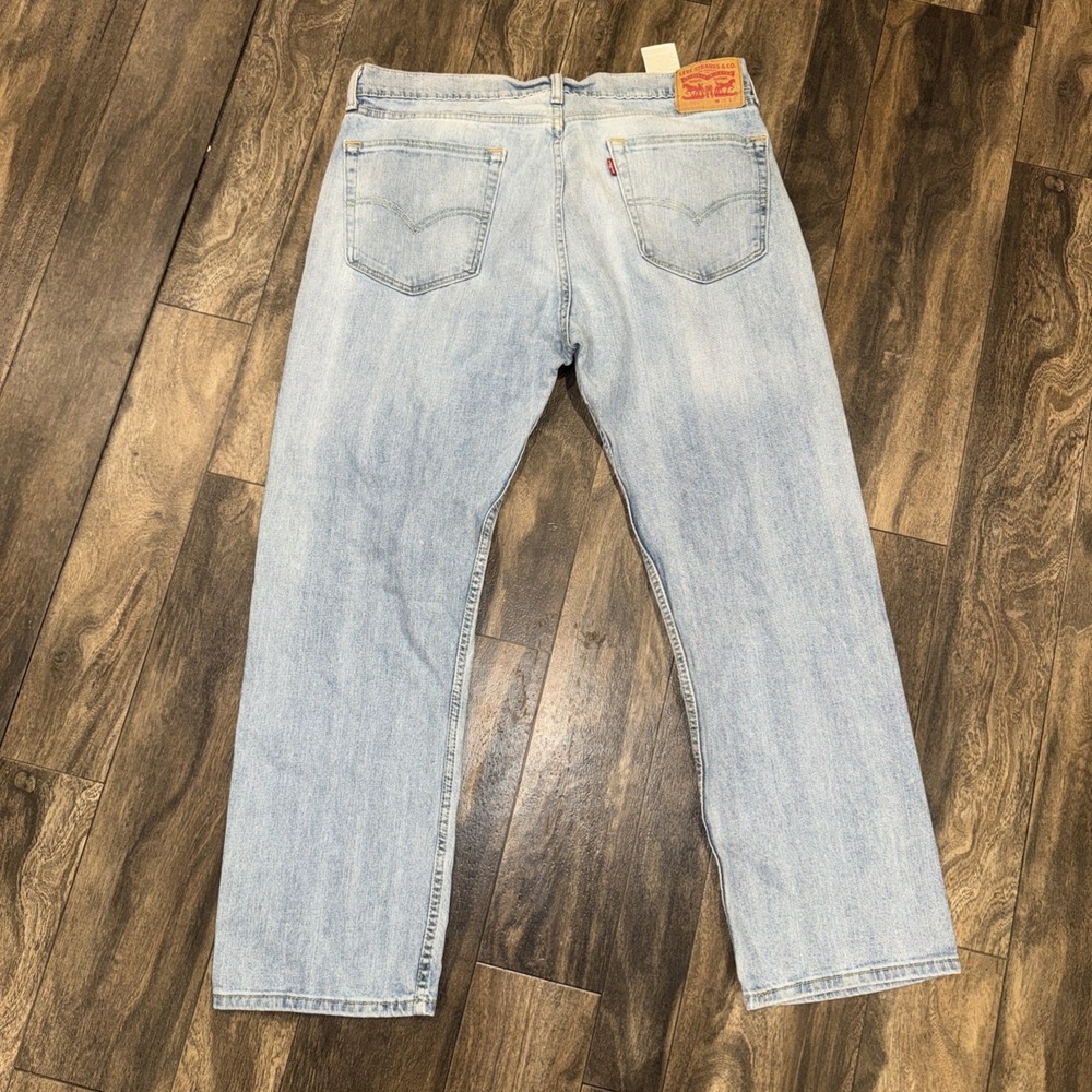 Levi's 505 Straight Fit Light Wash Denim Jeans Men's Size 36/30